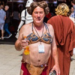 Slave Leia cosplay